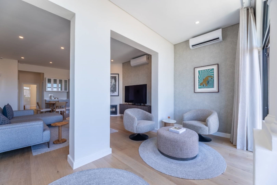 To Let 2 Bedroom Property for Rent in Sea Point Western Cape